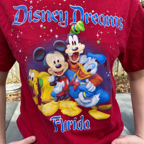 Vintage Red Disney T-shirt - Picture 3 of 3